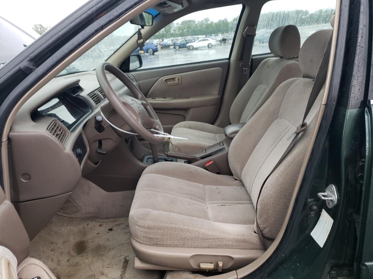 2000 Toyota Camry Le VIN: 4T1BF22K1YU952152 Lot: 63079124