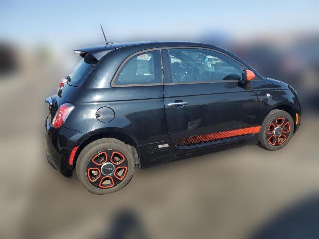 Хетчбеки FIAT 500 2015 Чорний