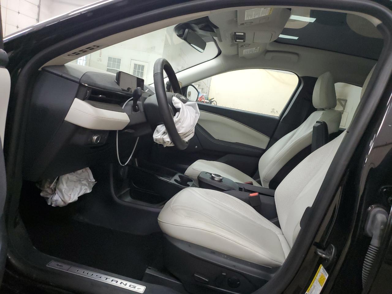 2022 Ford Mustang Mach-E Premium VIN: 3FMTK3SS1NMA27408 Lot: 62018674