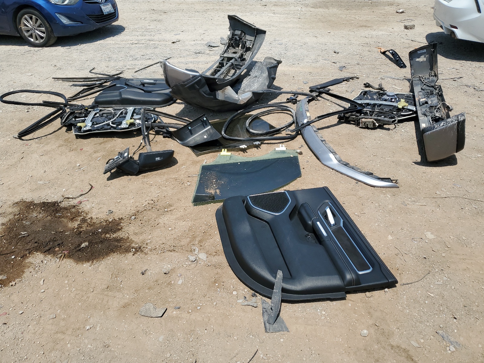 1C6SRFJT1KN605801 2019 Ram 1500 Laramie