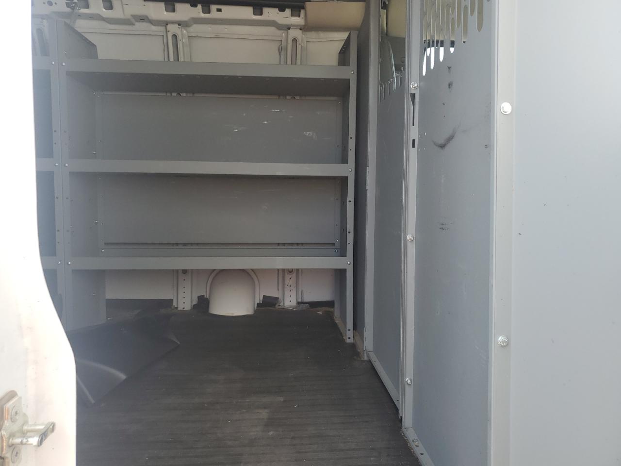 2017 Chevrolet Express G2500 VIN: 1GCWGAFF5H1299014 Lot: 63800144