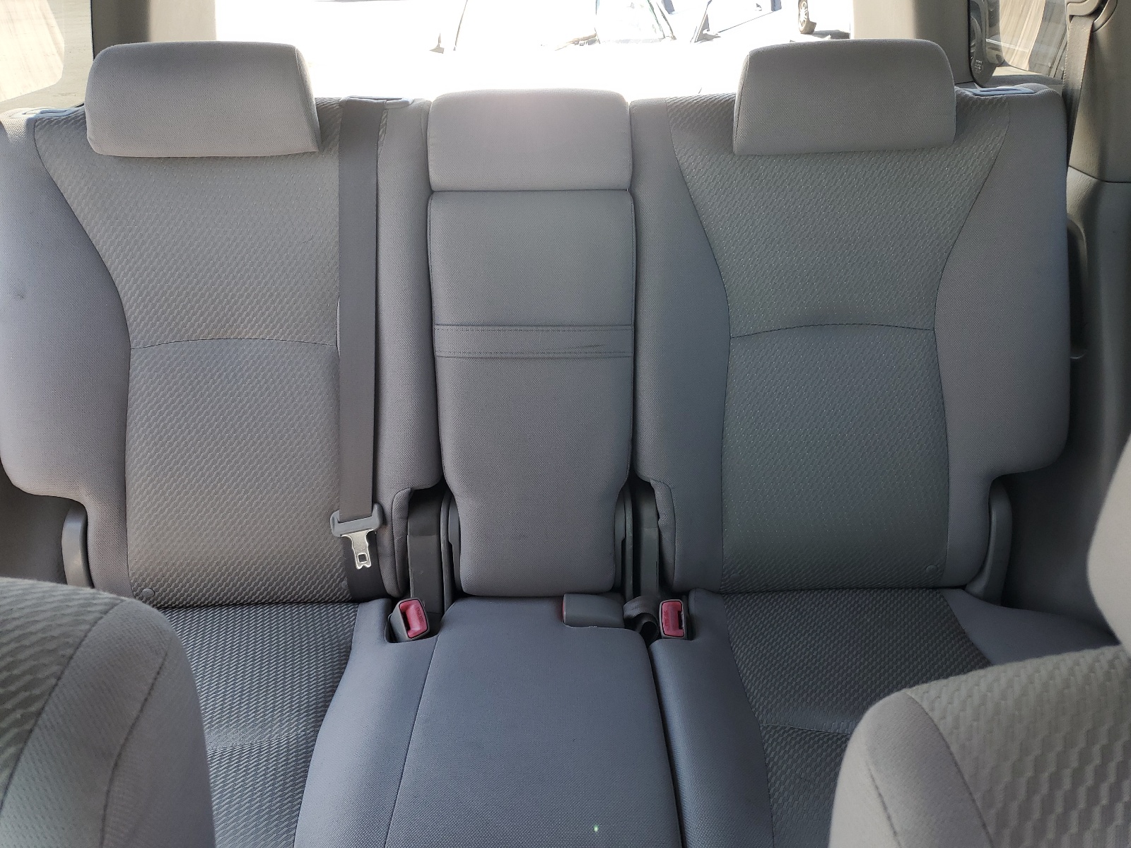 JTEGP21A450057981 2005 Toyota Highlander Limited