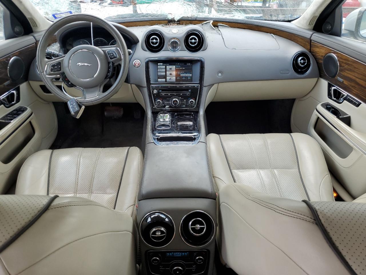 2014 Jaguar Xjl Supercharged VIN: SAJWA2GT7EMV69769 Lot: 63546084