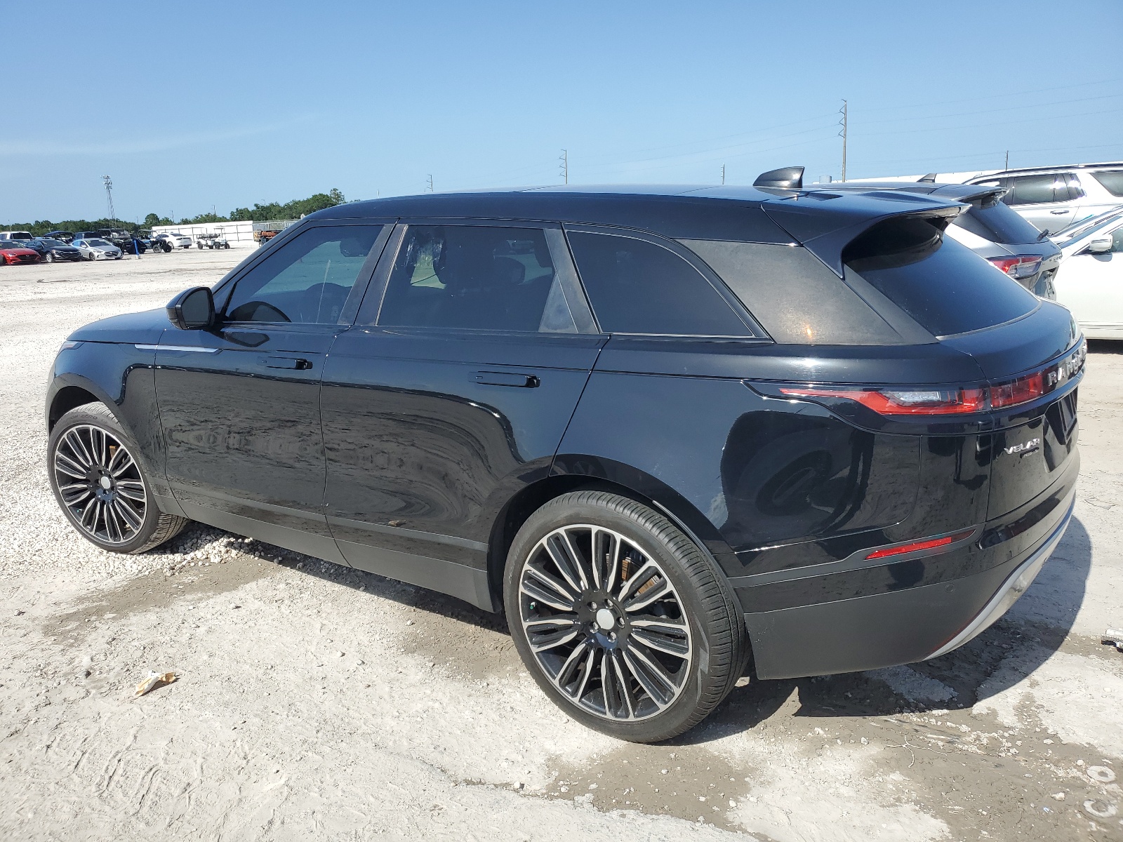 2020 Land Rover Range Rover Velar S vin: SALYB2EX9LA249094