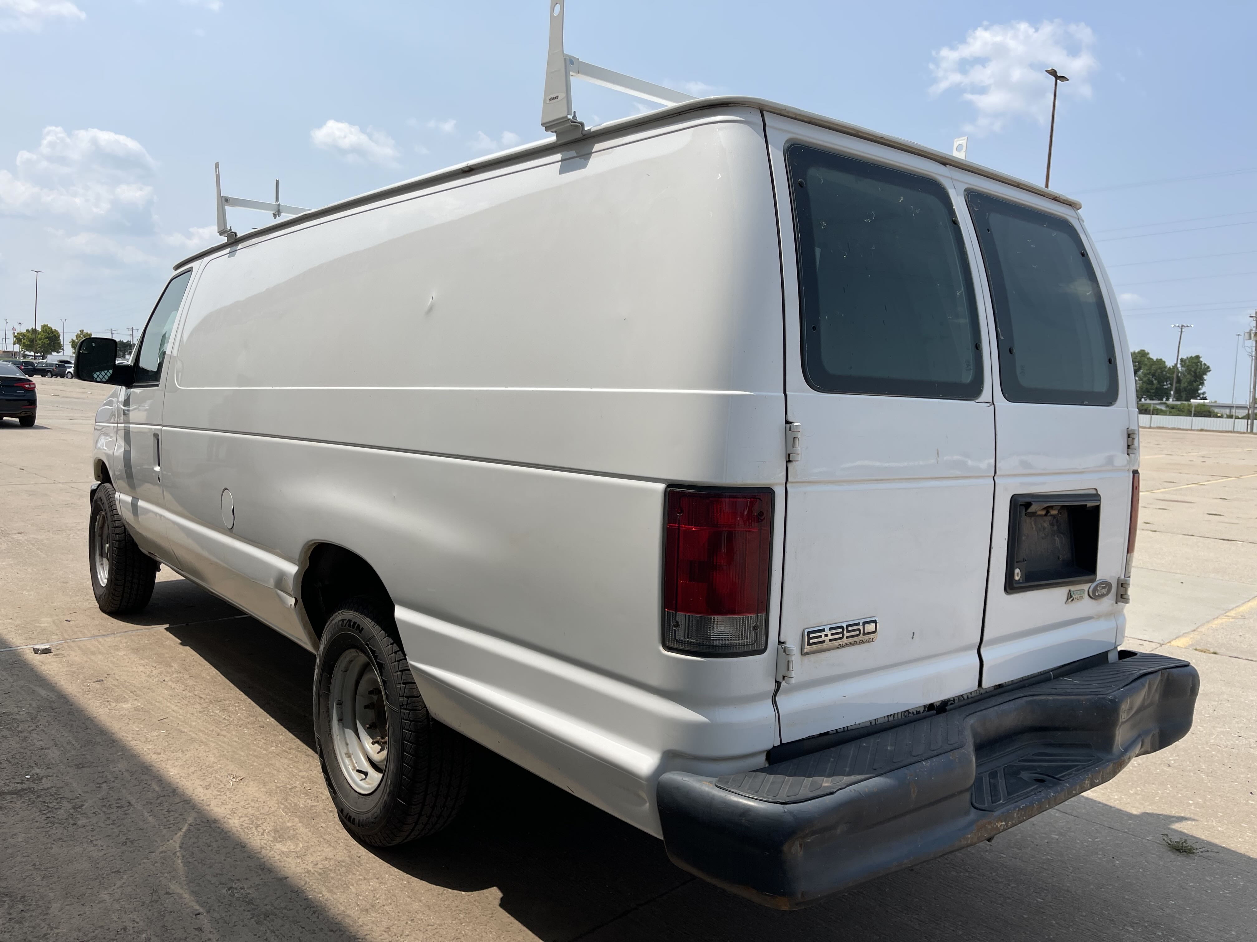 2013 Ford Econoline E350 Super Duty Van vin: 1FTSS3EL8DDA20843