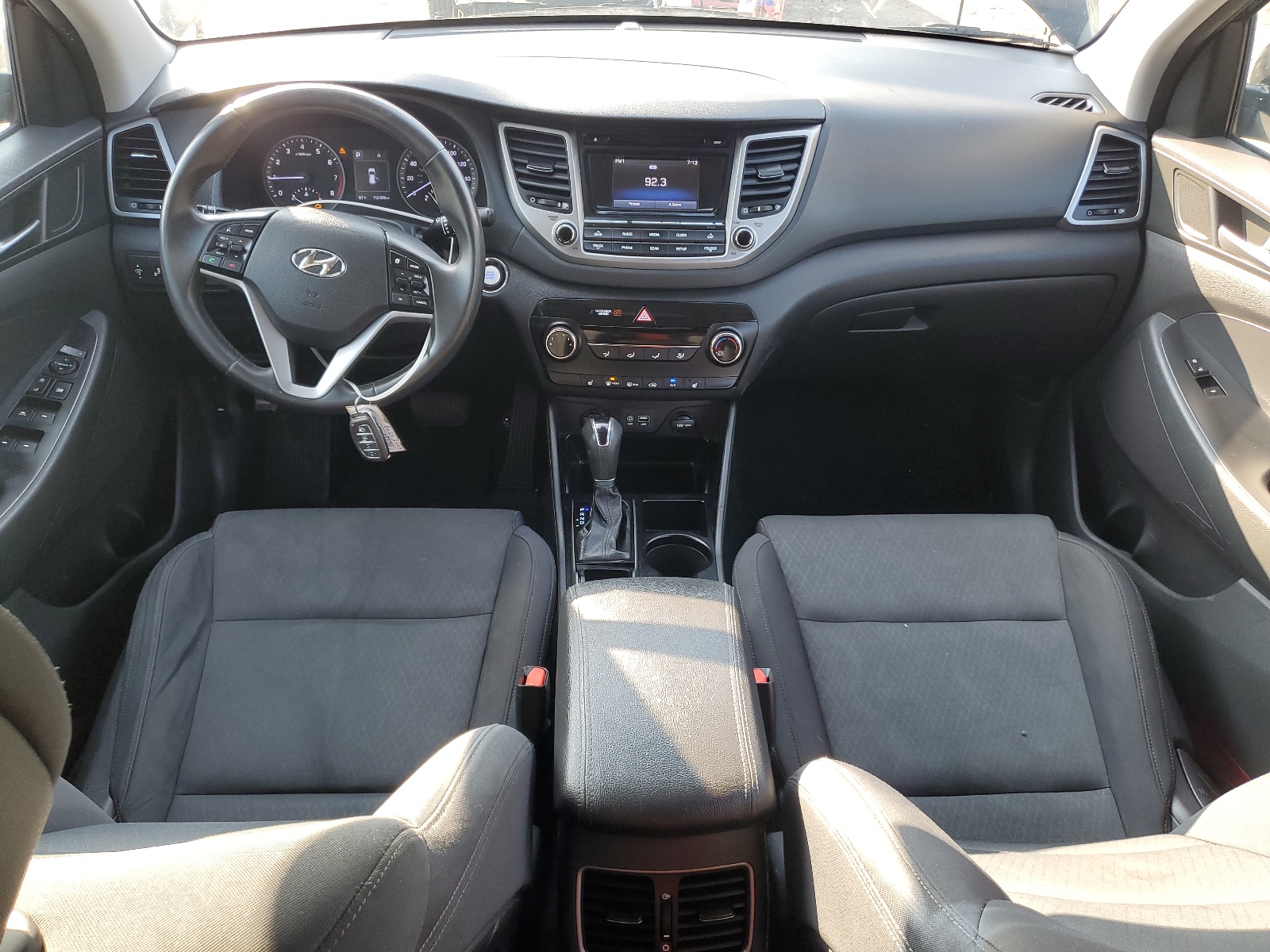 KM8J33A21HU501475 2017 Hyundai Tucson Limited