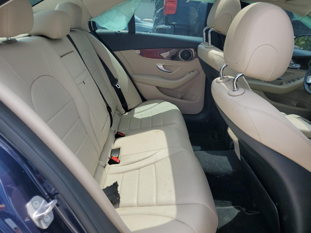 2017 Mercedes-Benz C 300 VIN: 55SWF4JB9HU219535 Lot: 61121444