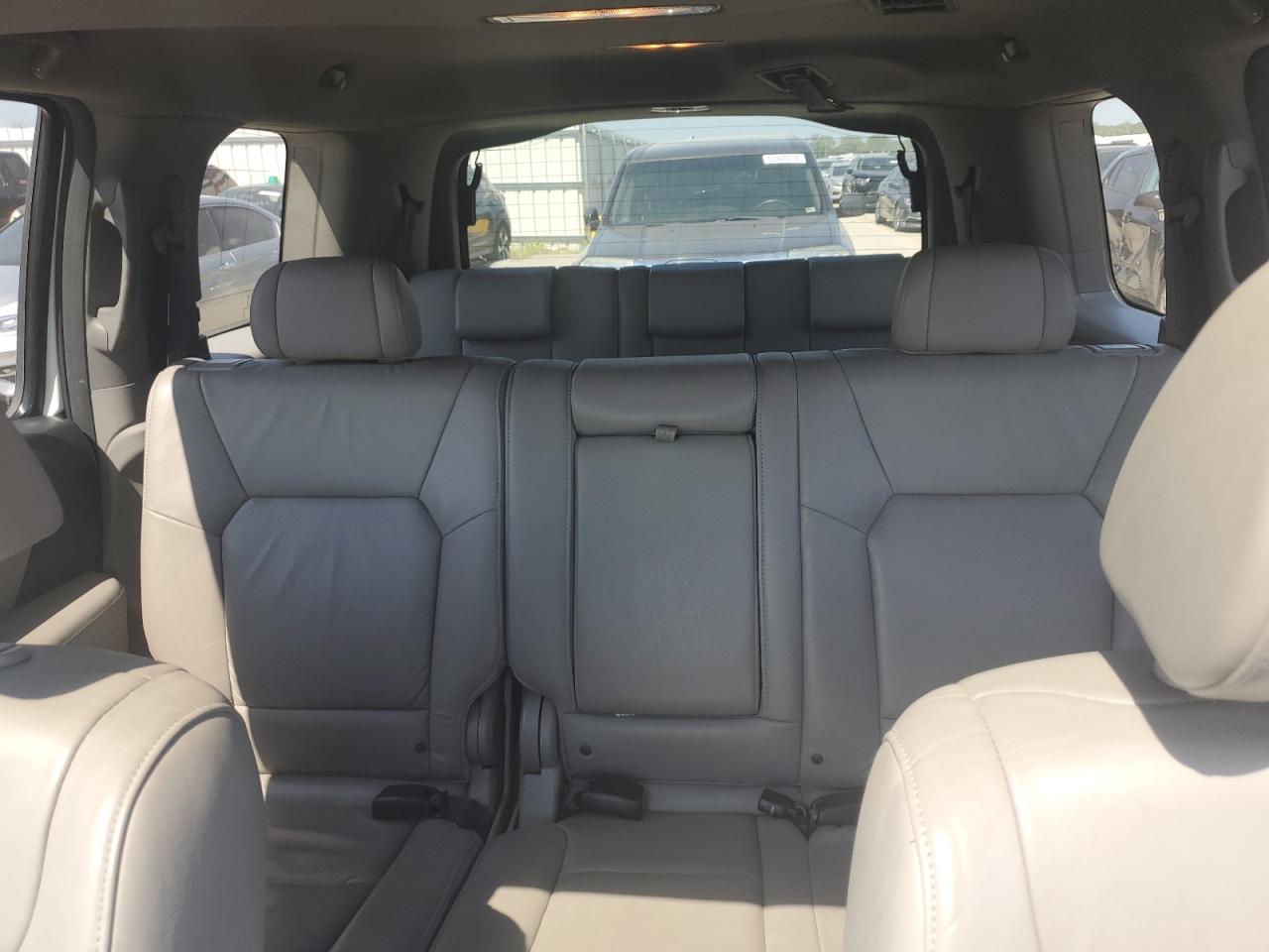 2010 Honda Pilot Exl VIN: 5FNYF4H58AB037230 Lot: 63550244