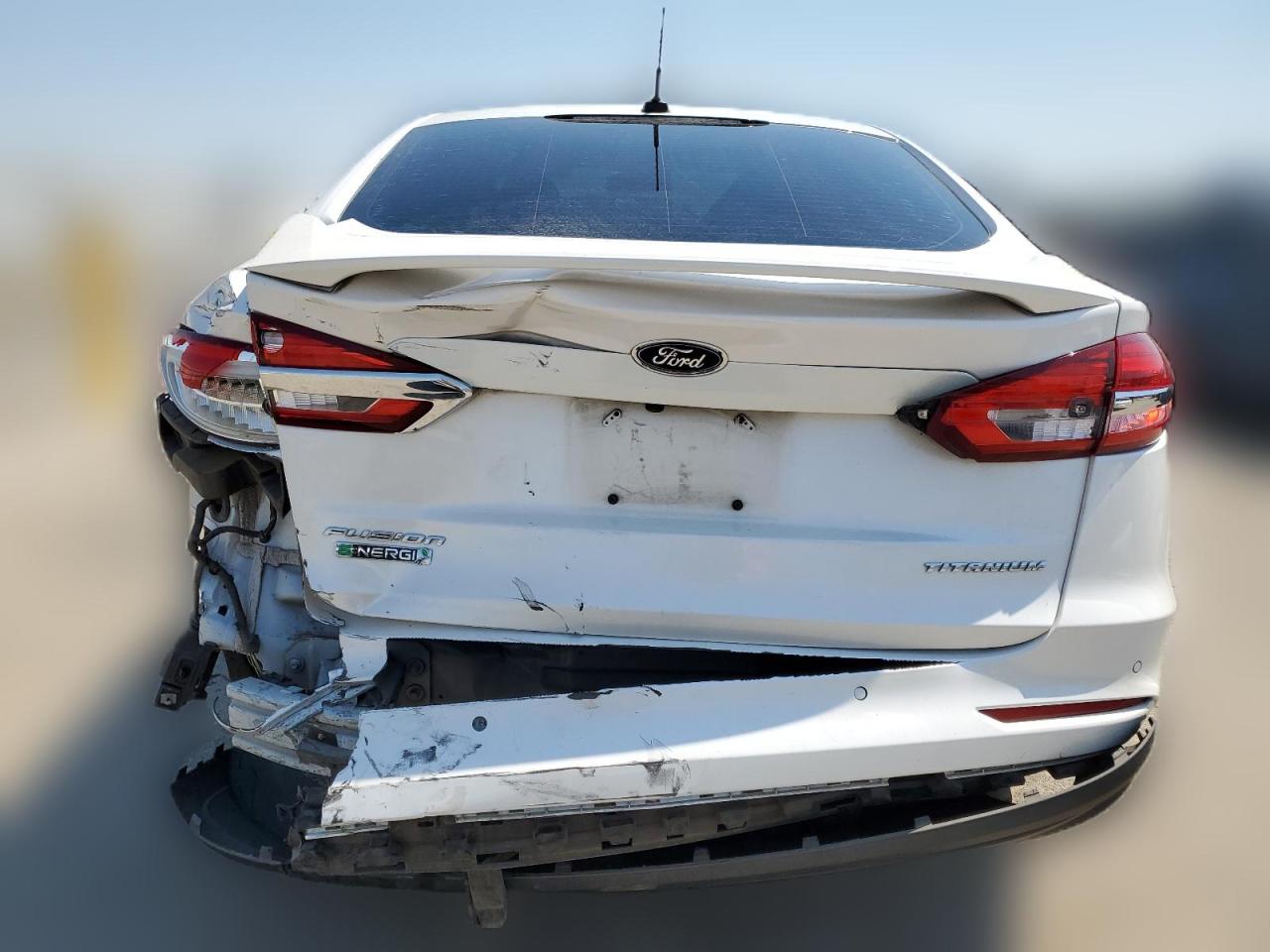 2019 Ford Fusion Titanium VIN: 3FA6P0SU0KR233049 Lot: 62722704