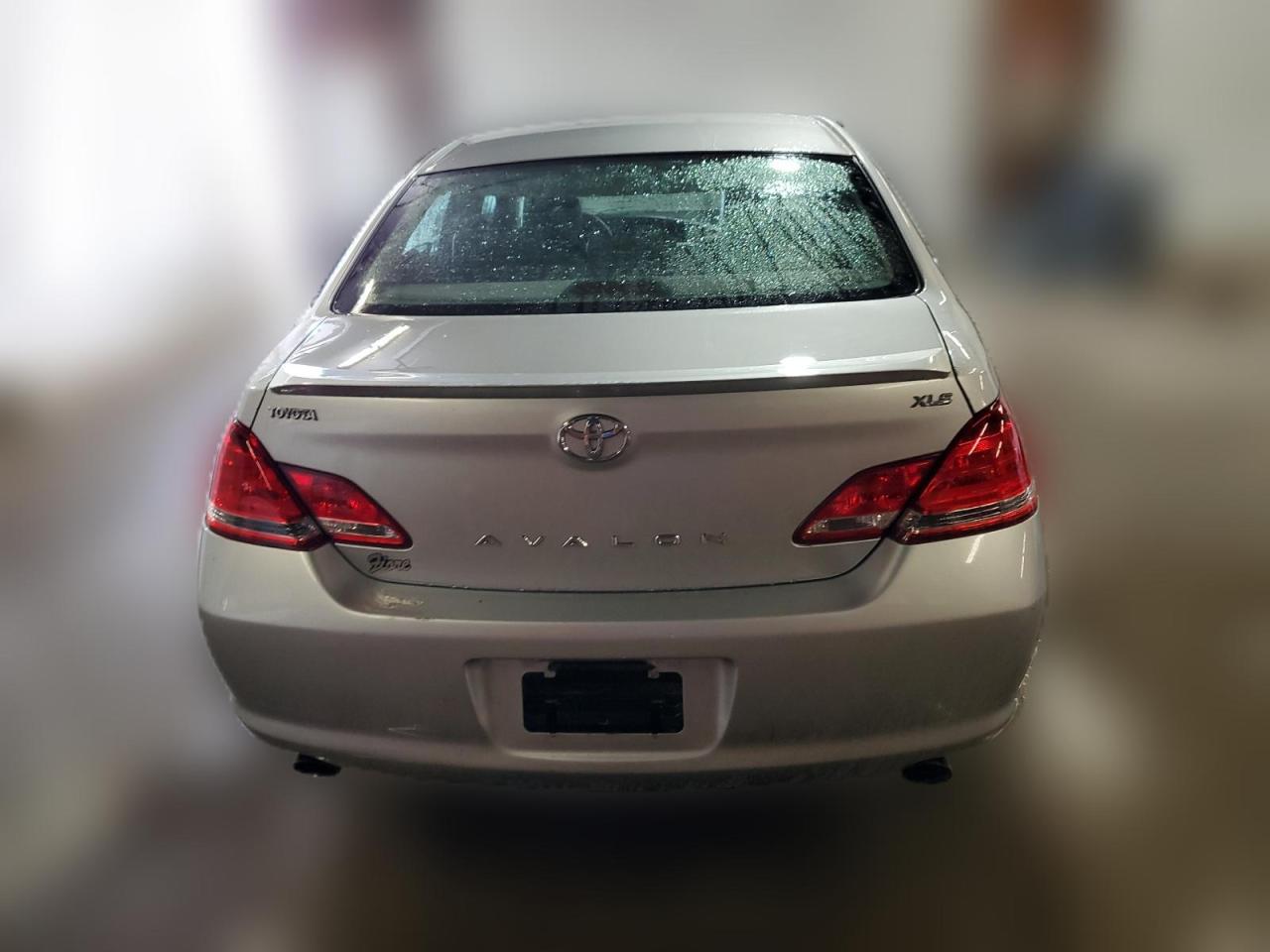 2005 Toyota Avalon Xl VIN: 4T1BK36B85U042442 Lot: 63982884