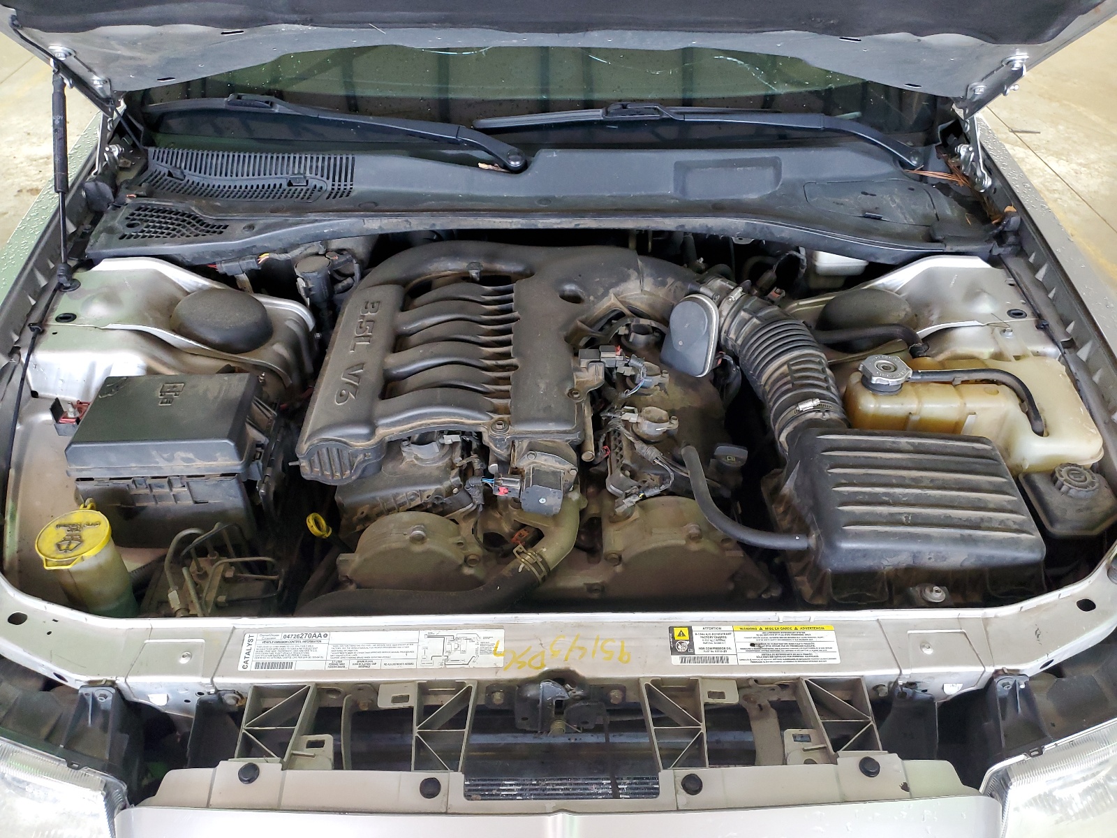 2C3CA5CV4AH250017 2010 Chrysler 300 Touring