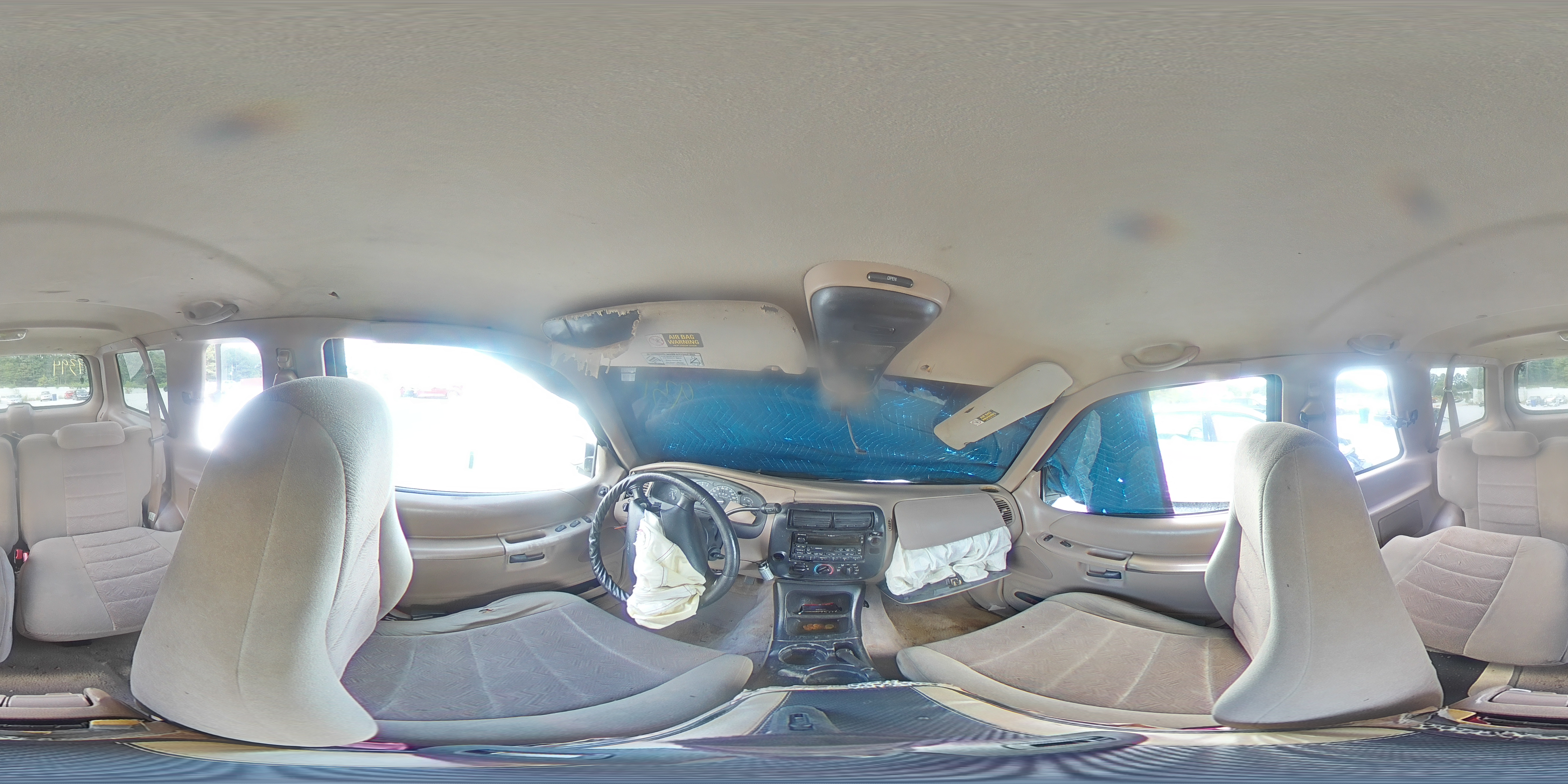 2000 Ford Explorer Sport VIN: 1FMYU60E7YUA49394 Lot: 61741144