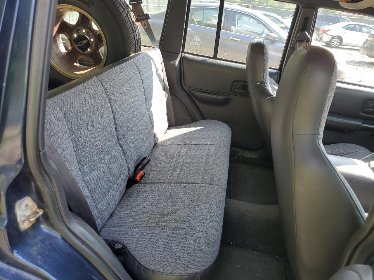 2000 Jeep Cherokee Sport VIN: 1J4FF48S6YL161415 Lot: 63104794