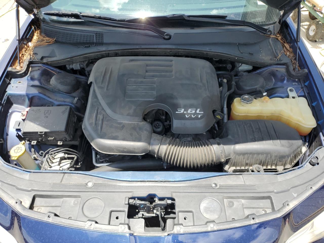 2017 Chrysler 300C VIN: 2C3CCAEG8HH586829 Lot: 62761034