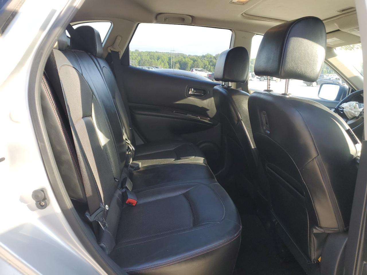 2013 Nissan Rogue - Image 12