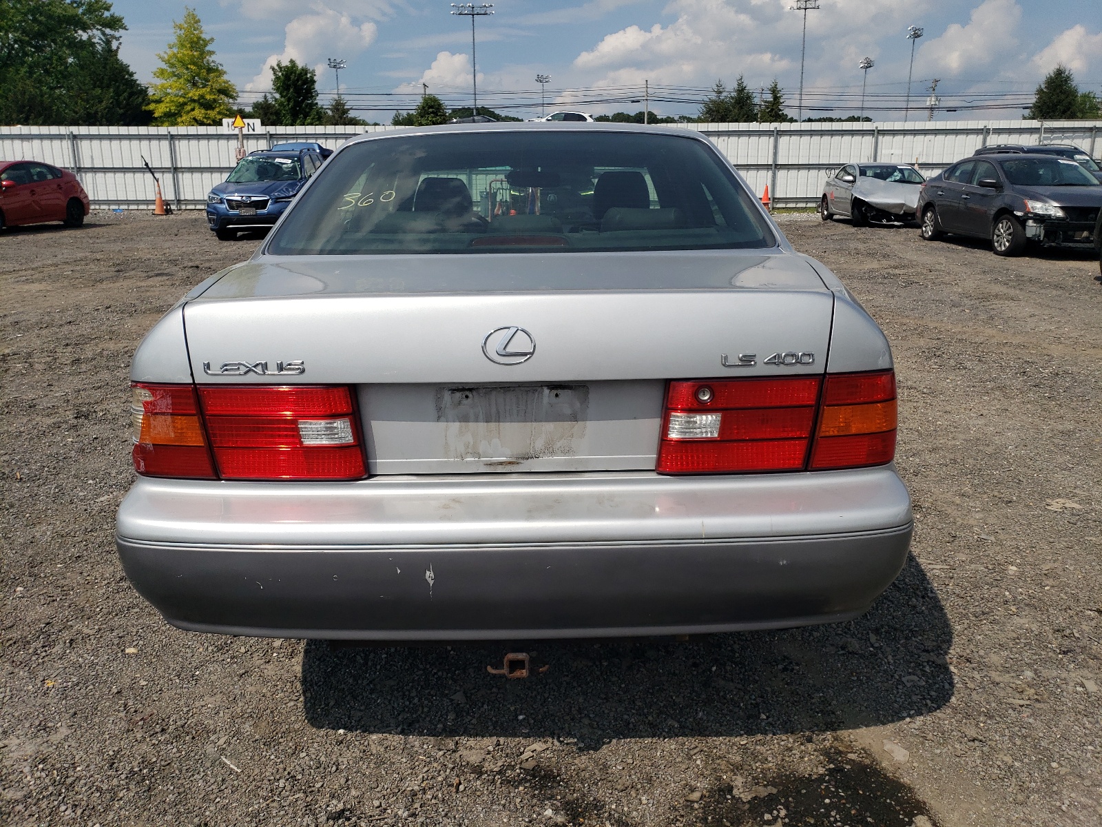 JT8BH28F7X0152789 1999 Lexus Ls 400