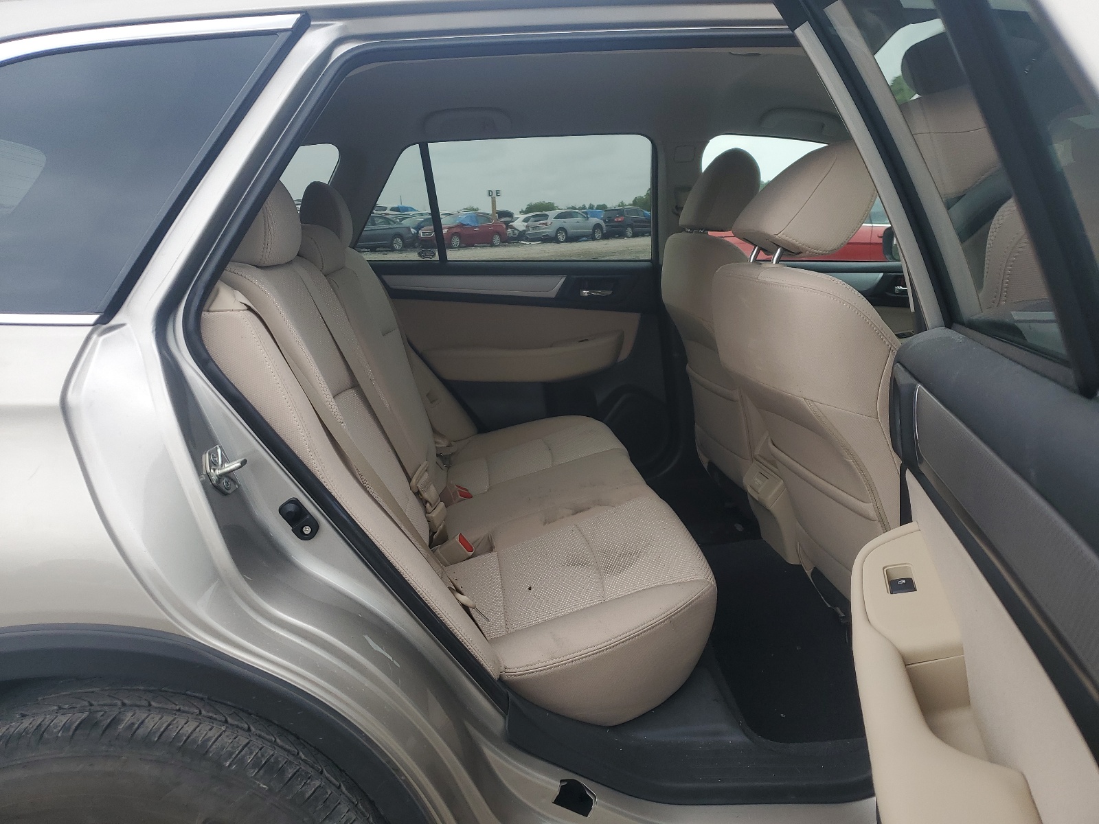 4S4BSAFCXJ3206402 2018 Subaru Outback 2.5I Premium