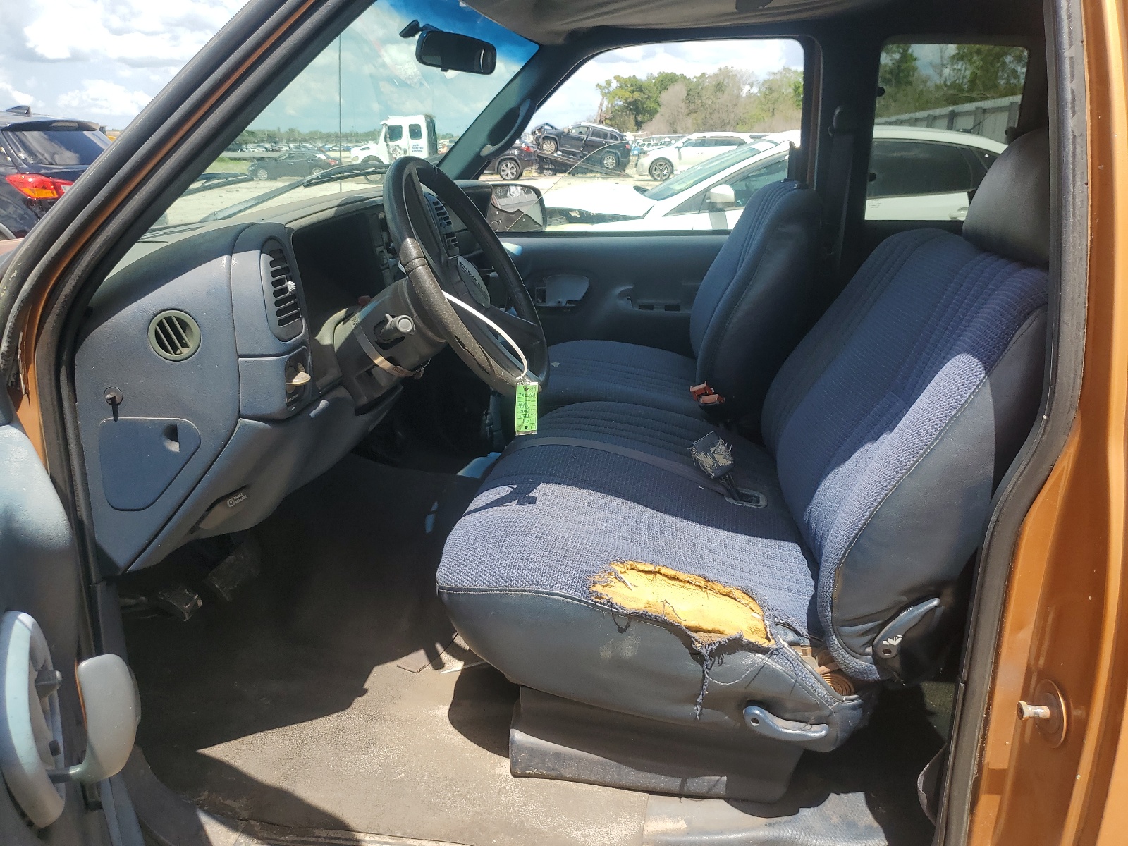 2GTEC19M5V1527147 1997 GMC Sierra C1500