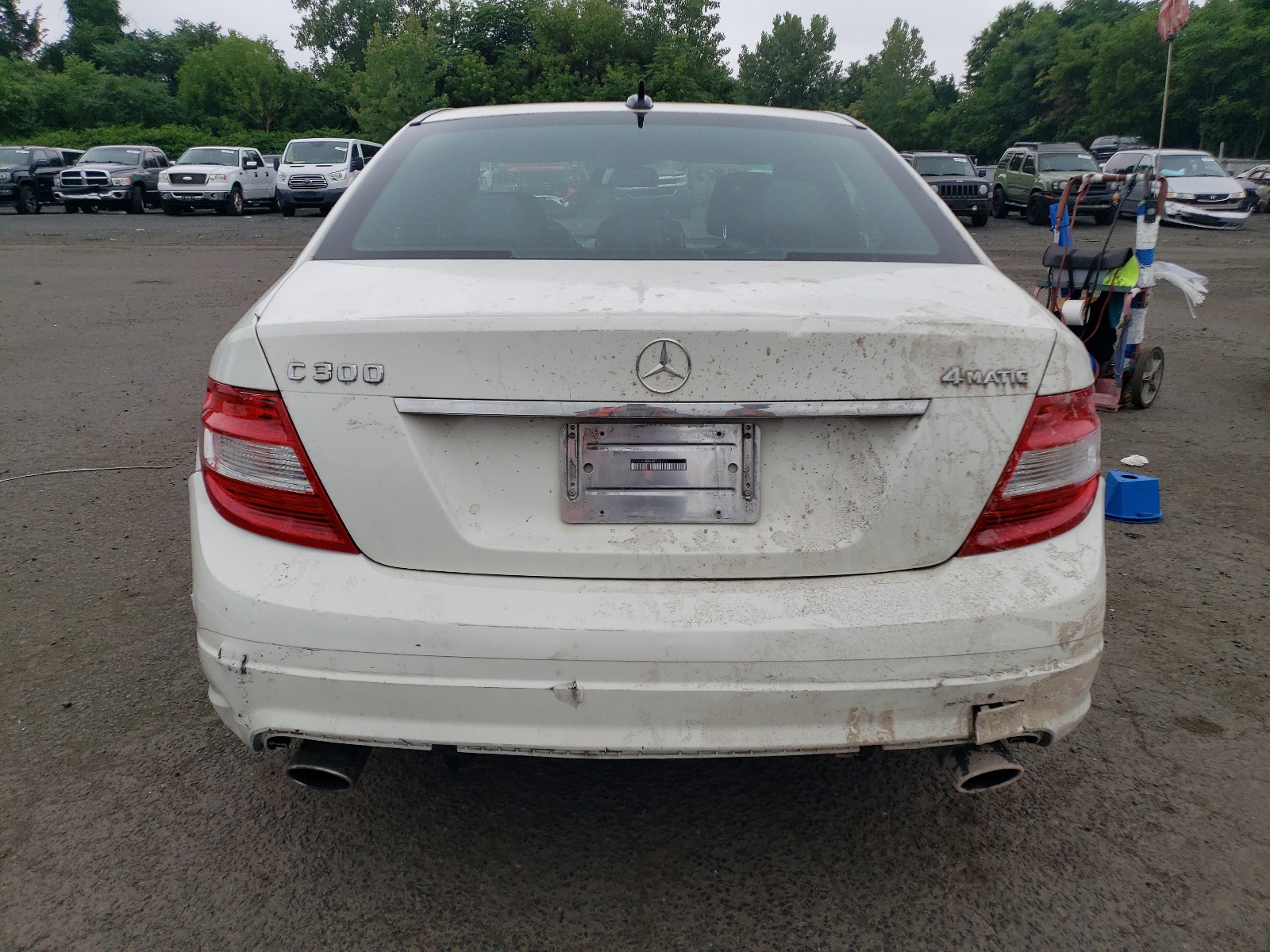 WDDGF8BB3BR174725 2011 Mercedes-Benz C 300 4Matic