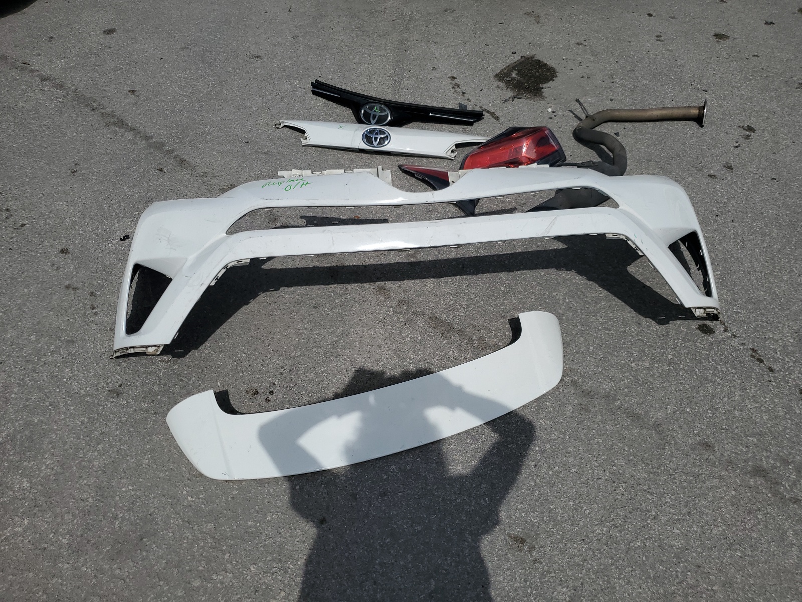 2T3WFREV6JW482214 2018 Toyota Rav4 Adventure