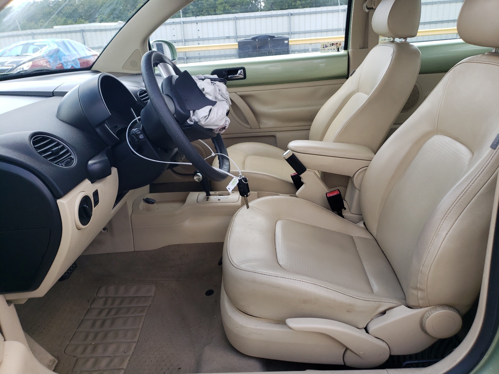 3VWPW31C68M514979 2008 Volkswagen New Beetle S