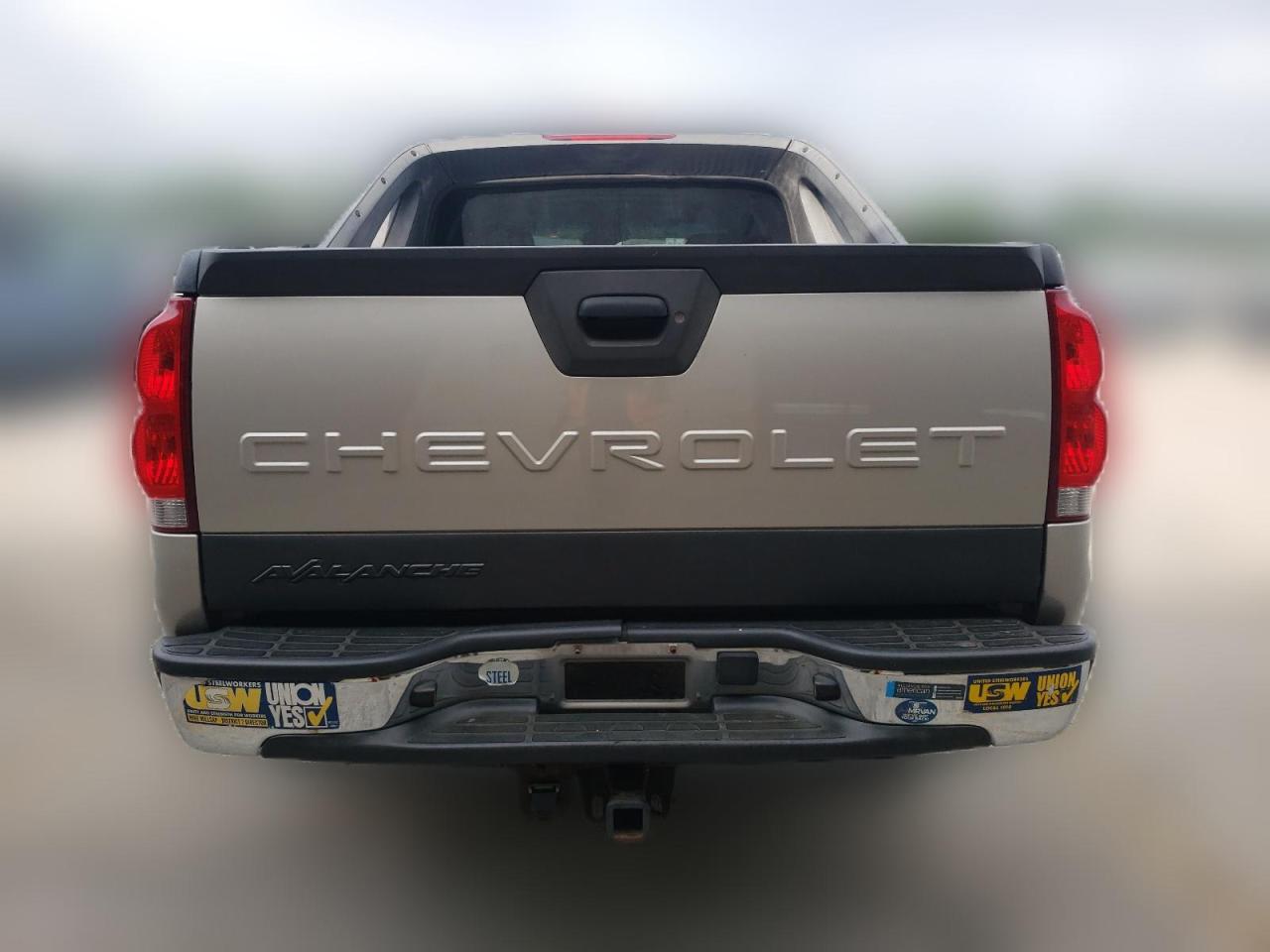 2004 Chevrolet Avalanche K1500 VIN: 3GNEK12T74G306988 Lot: 62442324