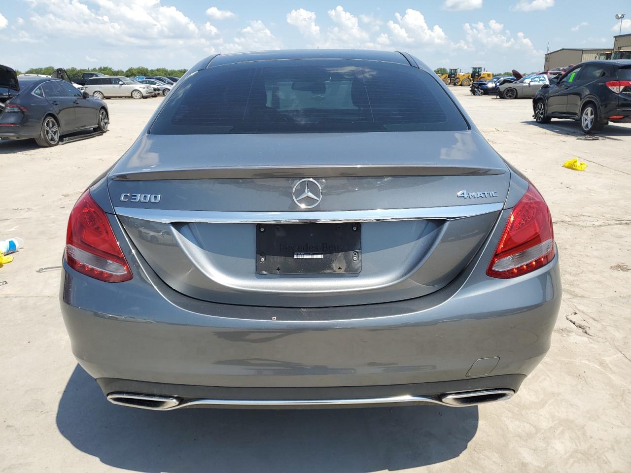 2018 Mercedes-Benz C 300 4Matic VIN: 55SWF4KB9JU272160 Lot: 62525334