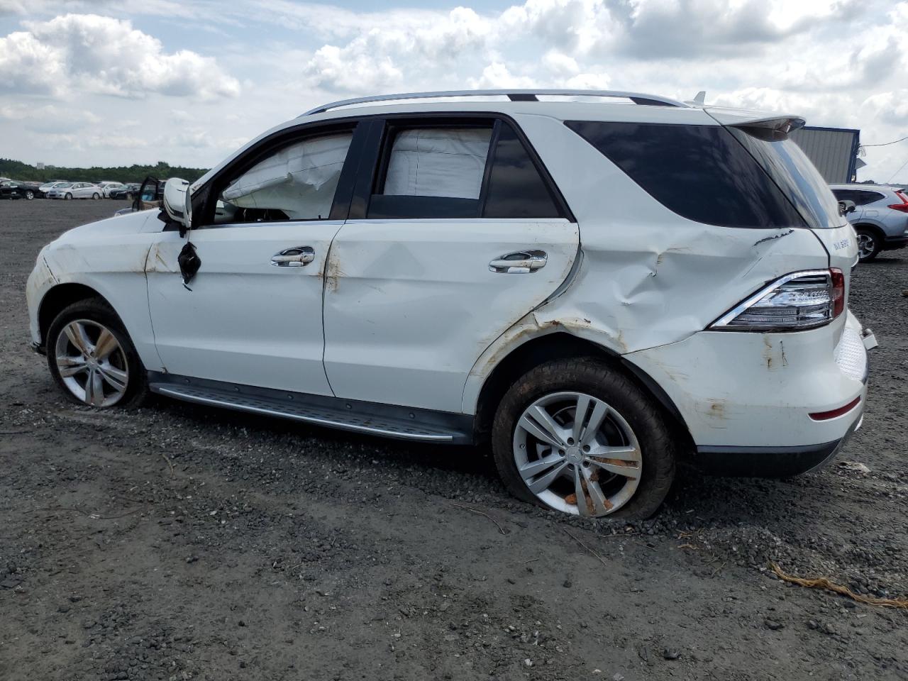 2015 Mercedes-Benz Ml 350 VIN: 4JGDA5JB7FA551357 Lot: 61566444