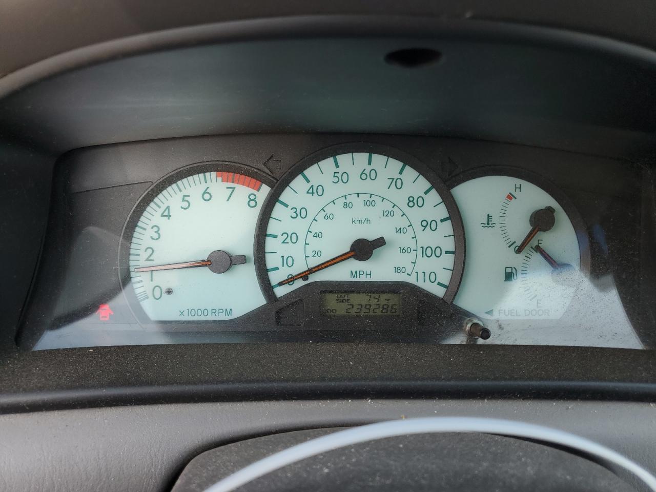 2004 Toyota Corolla Ce VIN: 2T1BR32EX4C258093 Lot: 64712124