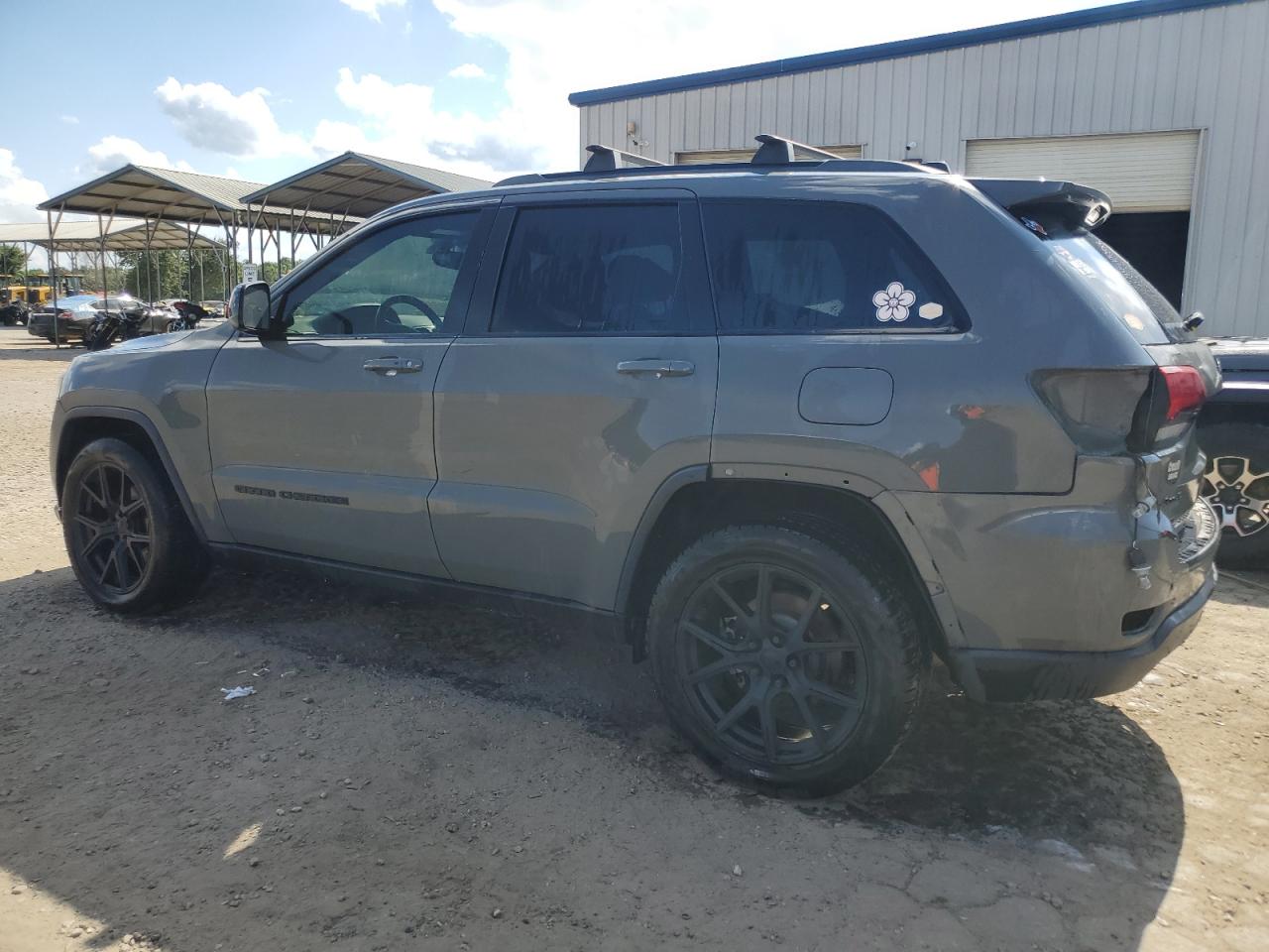 1C4RJFAG8KC808360 2019 JEEP GRAND CHEROKEE - Image 2