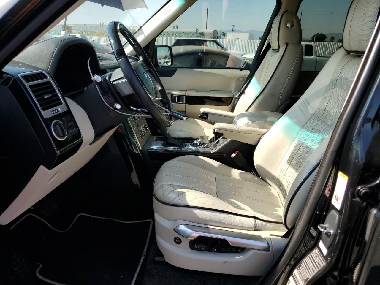 2011 Land Rover Range Rover Hse Luxury VIN: SALMF1D45BA351768 Lot: 63873804