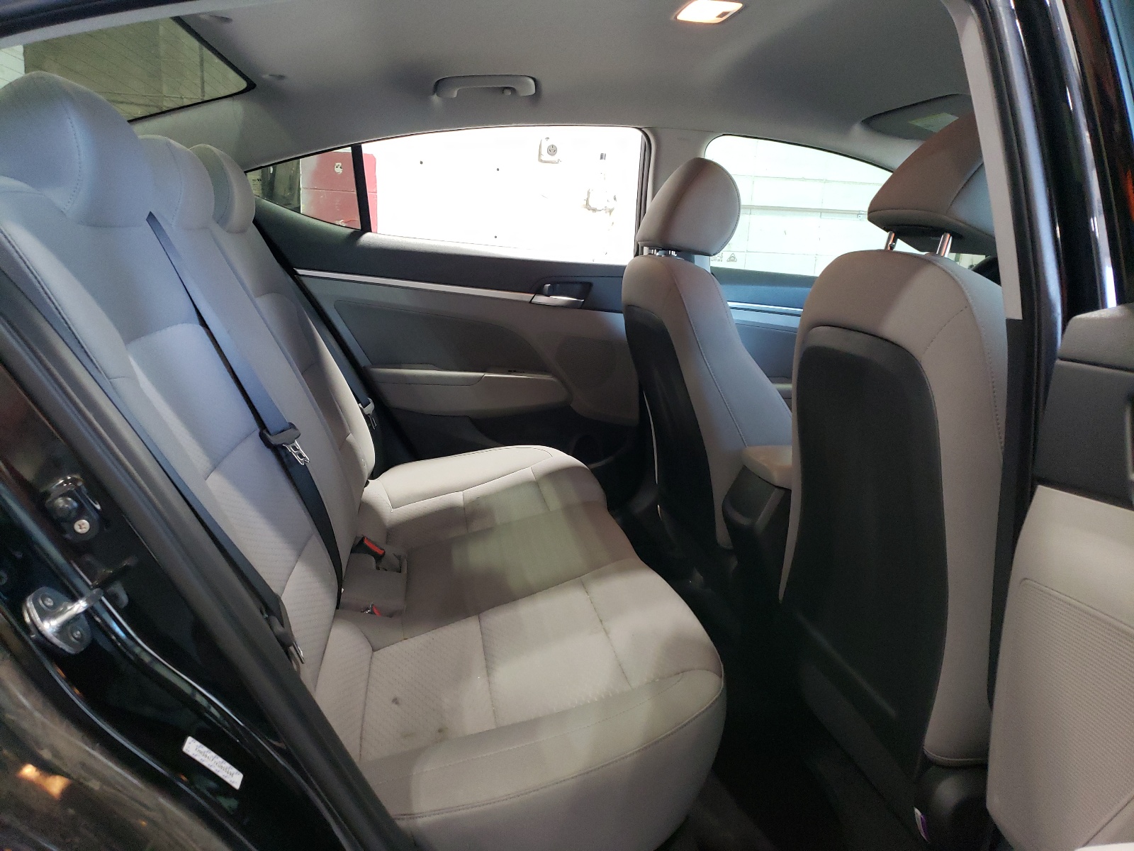 KMHD84LFXKU855698 2019 Hyundai Elantra Sel