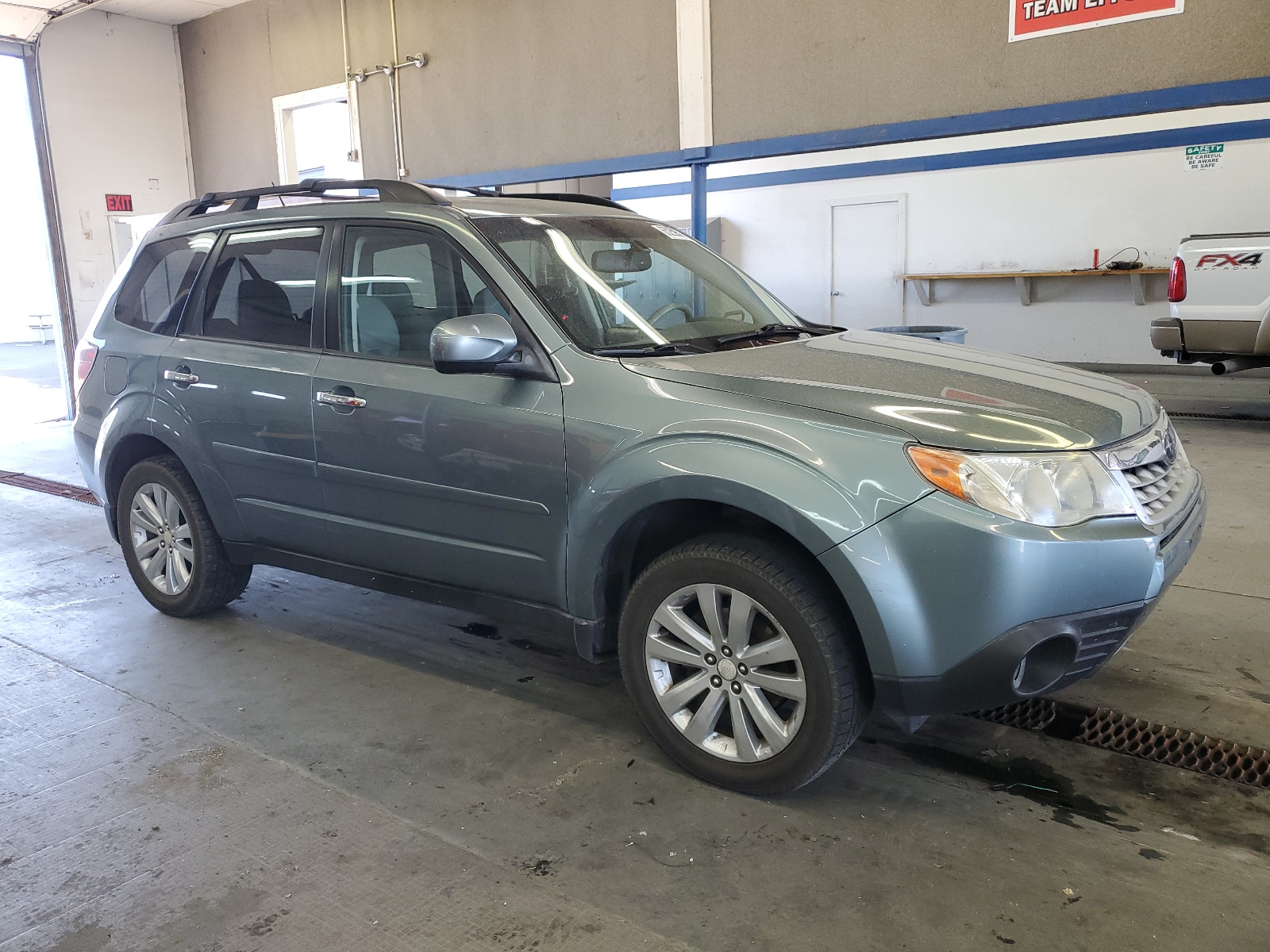 2012 Subaru Forester Limited vin: JF2SHAEC3CH400040