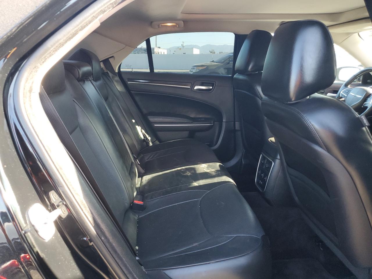 2016 Chrysler 300C VIN: 2C3CCAEG6GH273406 Lot: 64004654