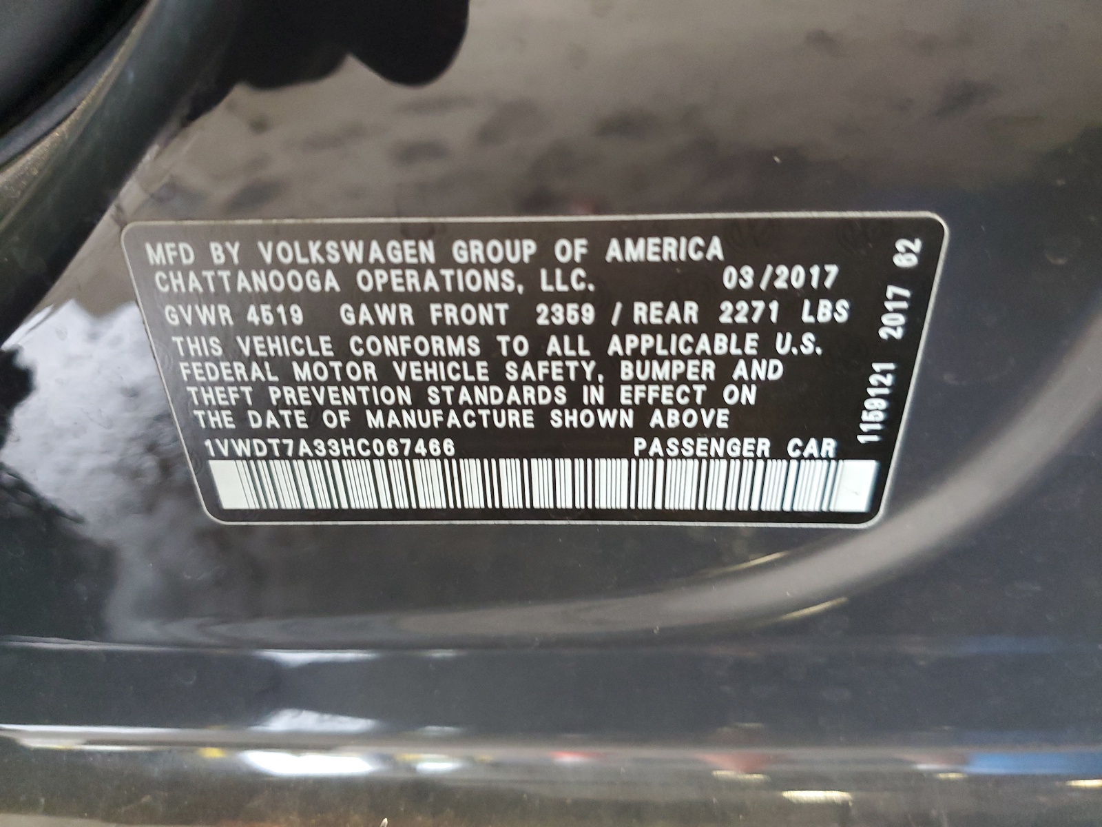 1VWDT7A33HC067466 2017 Volkswagen Passat R-Line