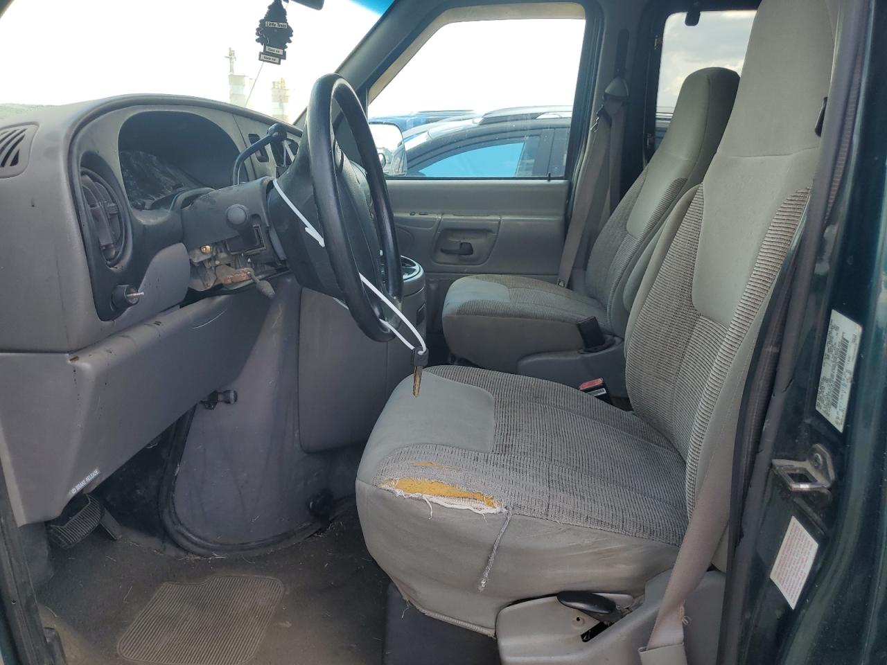 1999 Ford Econoline E350 Super Duty Wagon VIN: 1FBSS31LXXHB59153 Lot: 61094374