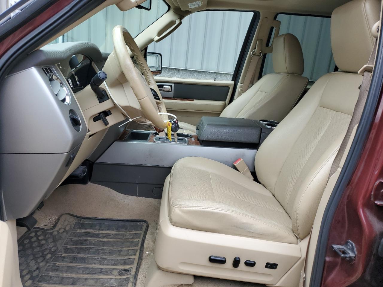 2010 Ford Expedition Eddie Bauer VIN: 1FMJU1J55AEB68001 Lot: 62886894