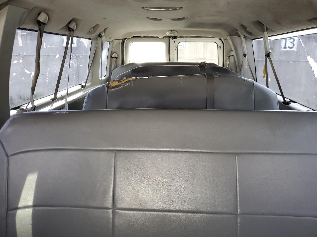 2010 Ford Econoline E350 Super Duty Wagon VIN: 1FBSS3BL4ADA03011 Lot: 63199414