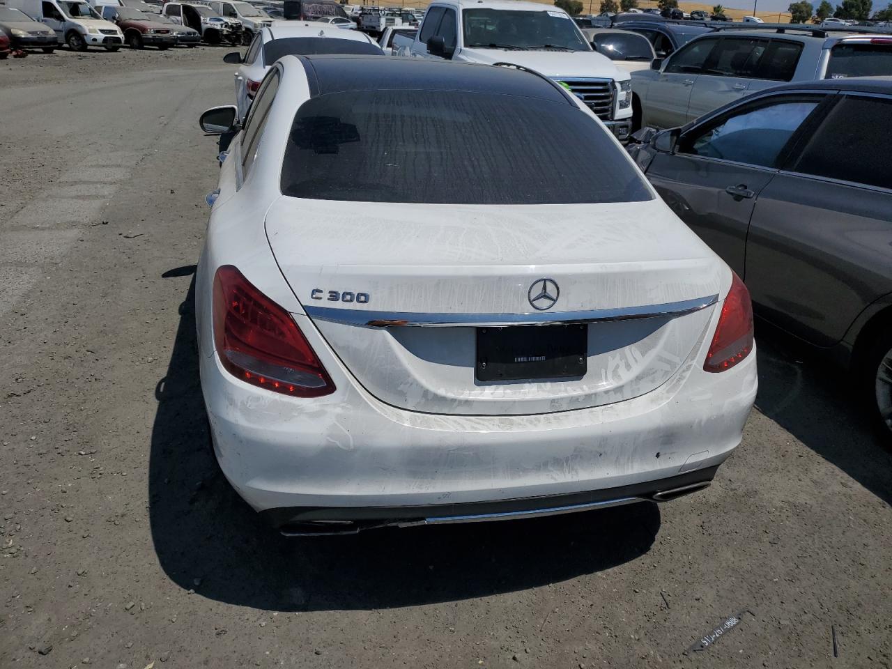 2016 Mercedes-Benz C-klasse - Image 6
