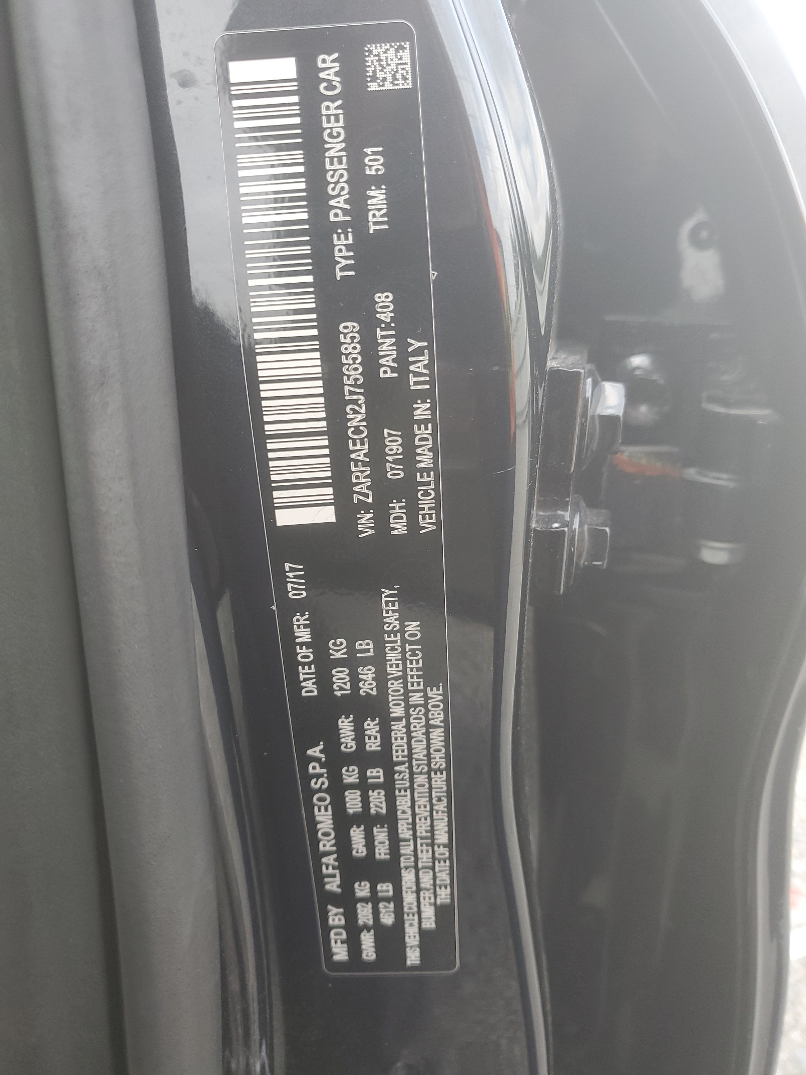 ZARFAECN2J7565859 2018 Alfa Romeo Giulia Ti