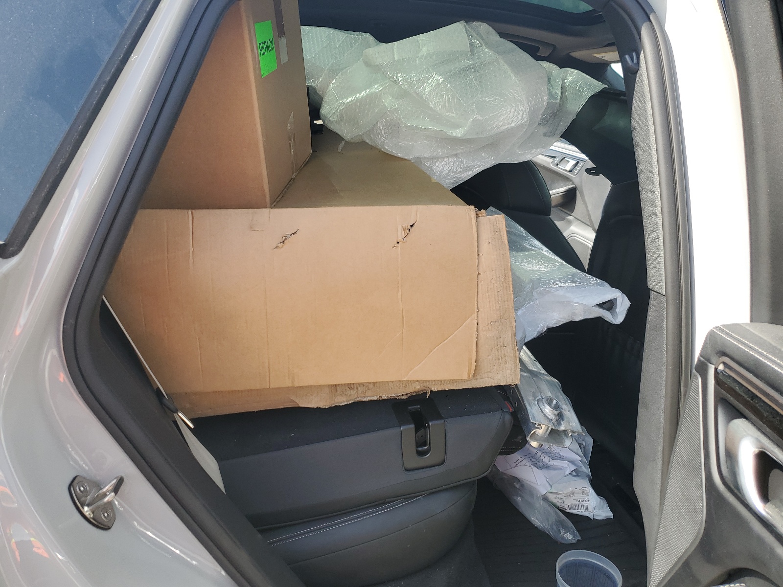 WP1AG2A56PLB39790 2023 Porsche Macan S