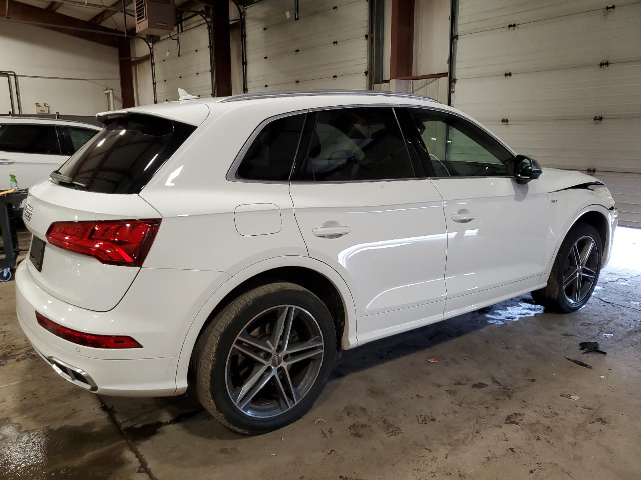 2018 Audi Sq5 Premium Plus VIN: WA1A4AFY2J2225404 Lot: 64101584