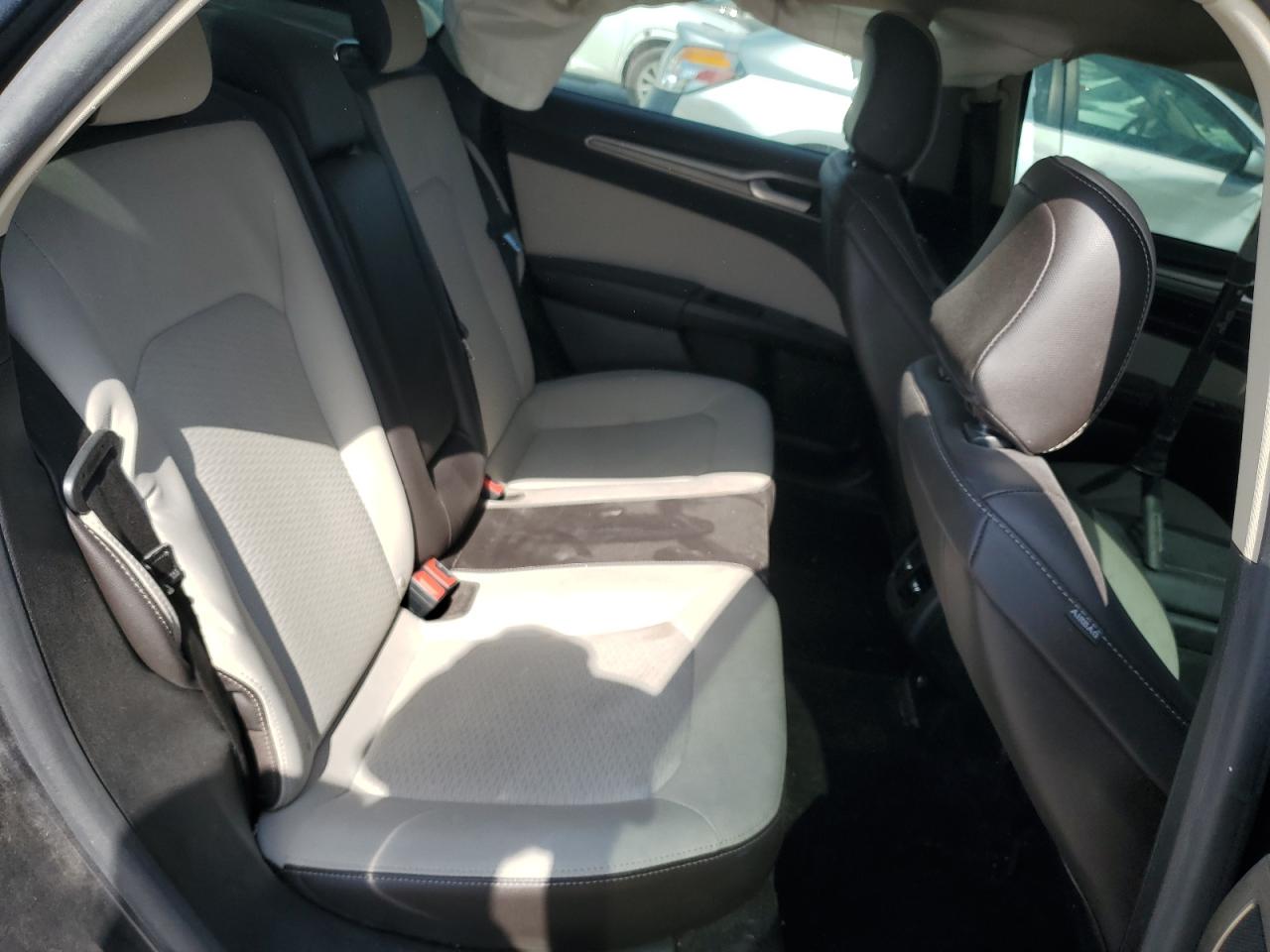 2020 Ford Fusion Se VIN: 3FA6P0HD4LR147526 Lot: 63298664