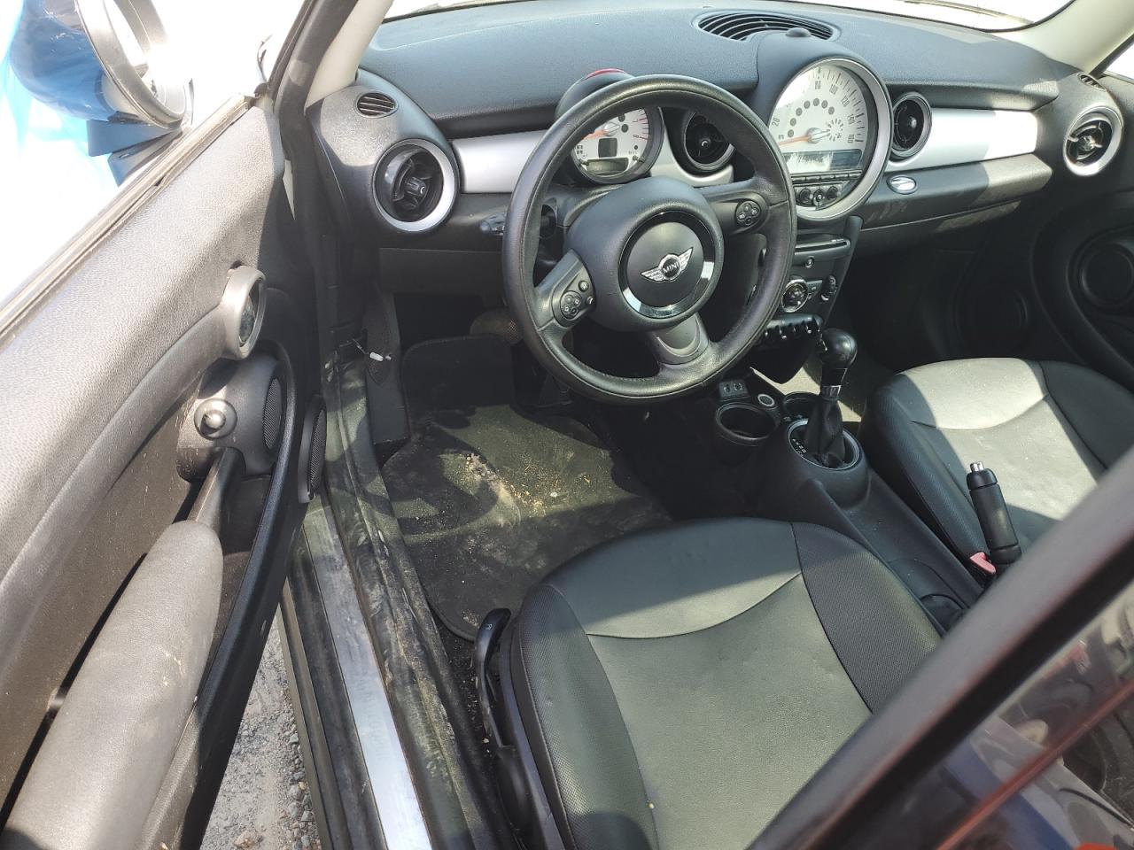 2013 Mini Cooper VIN: WMWSU3C50DT549530 Lot: 62521874