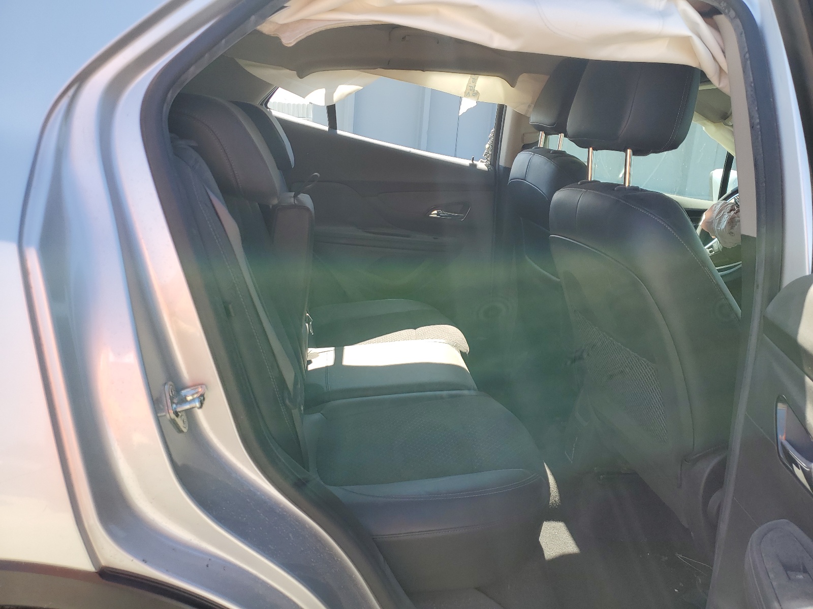 KL4CJASB9JB639394 2018 Buick Encore Preferred