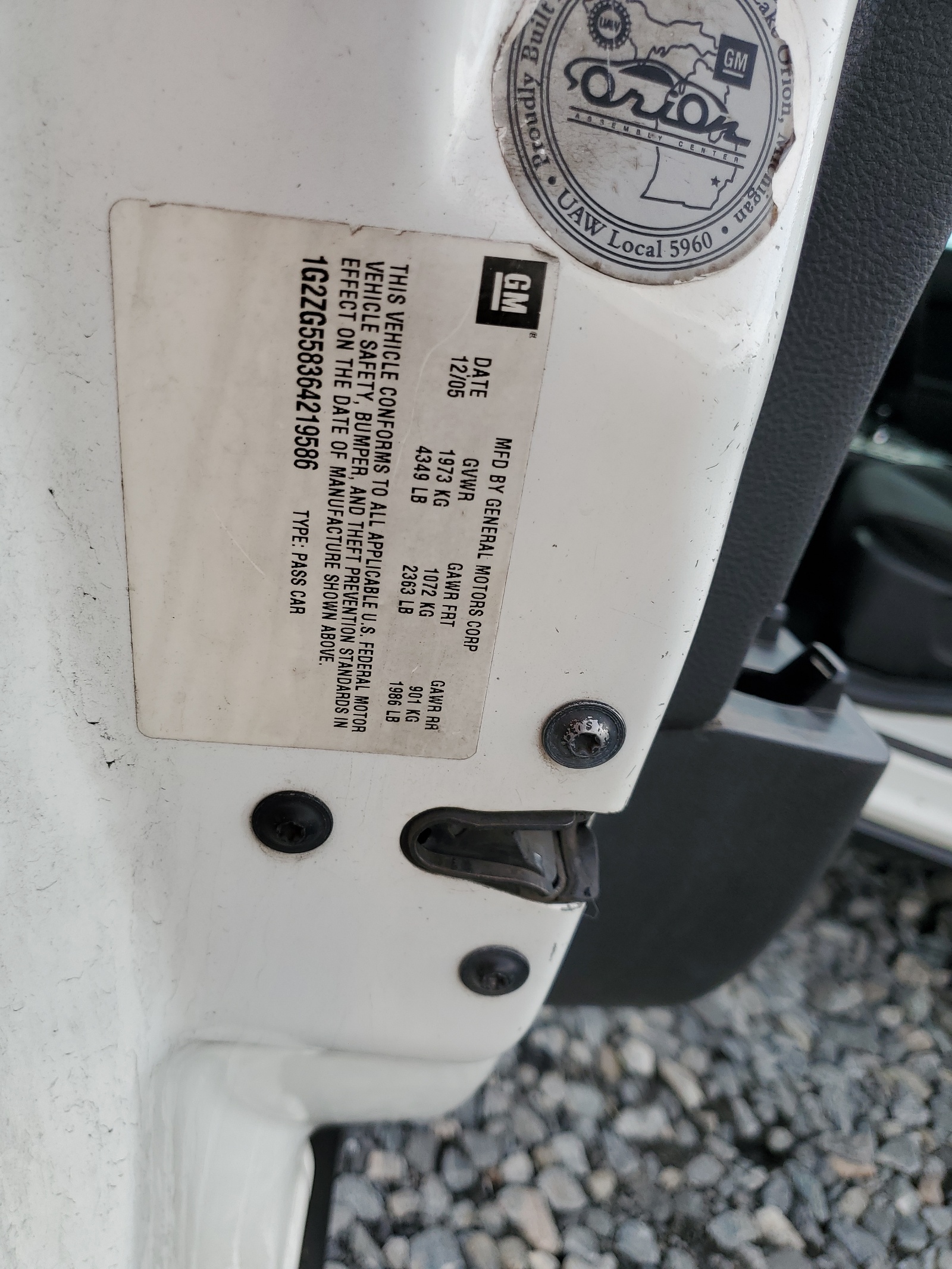 1G2ZG558364219586 2002 Pontiac G6 Se1