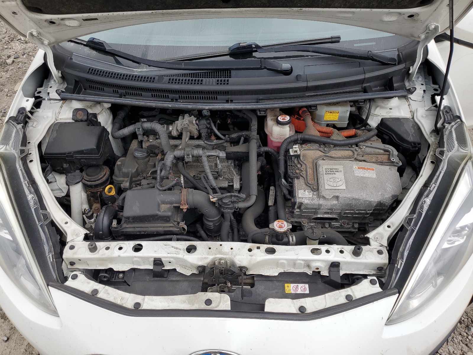 JTDKDTB30J1618131 2018 Toyota Prius C