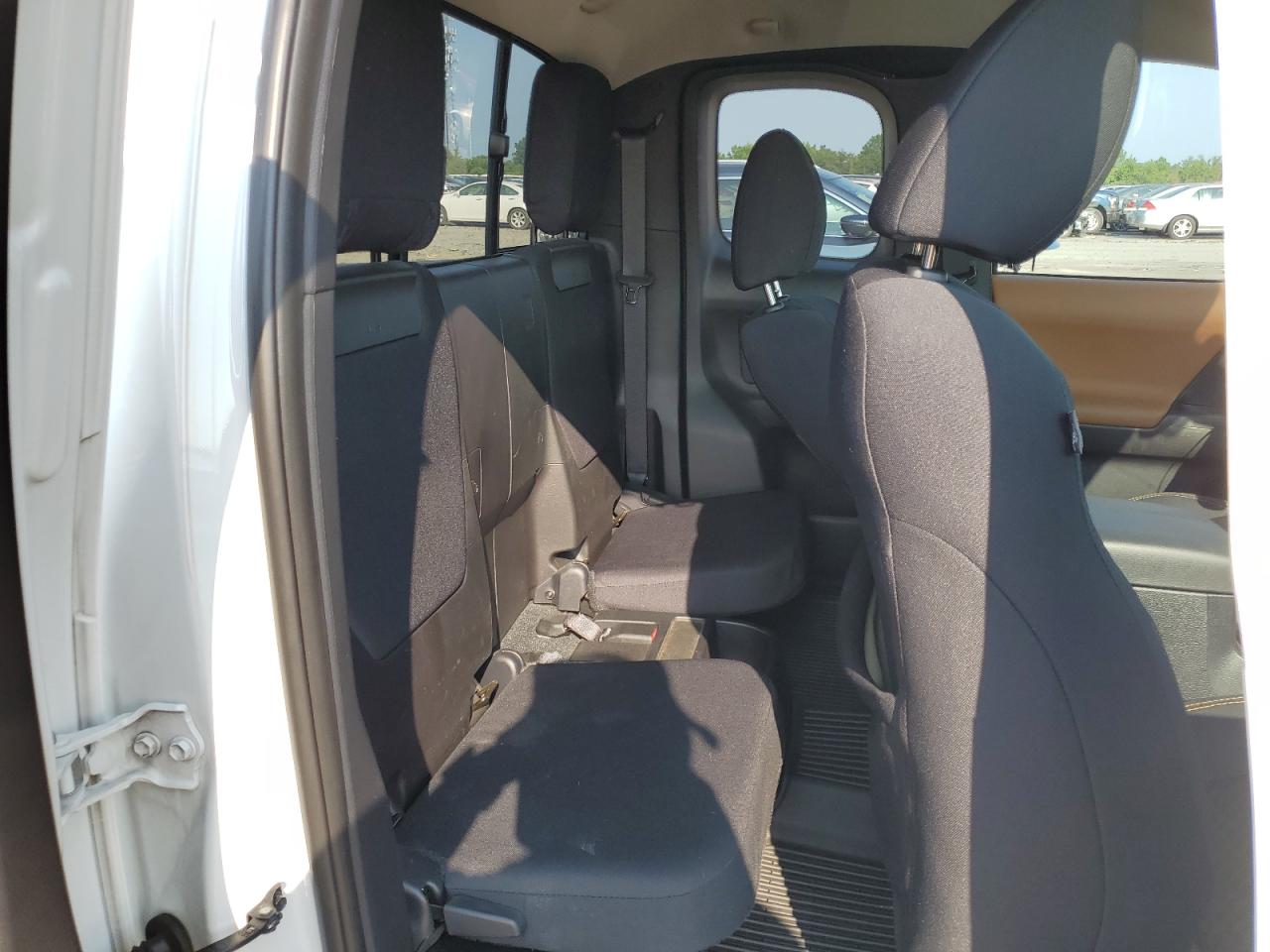 2020 Toyota Tacoma Access Cab VIN: 5TFSZ5AN5LX217481 Lot: 64788564