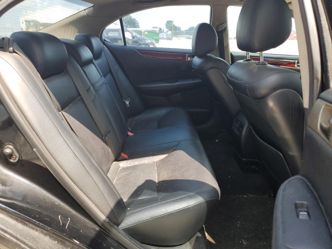 2005 Lexus Es 330 VIN: JTHBA30G455140047 Lot: 65584284