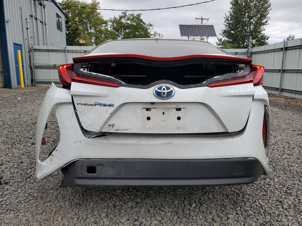 2022 Toyota Prius Prime Le VIN: JTDKAMFP1N3218133 Lot: 64518144